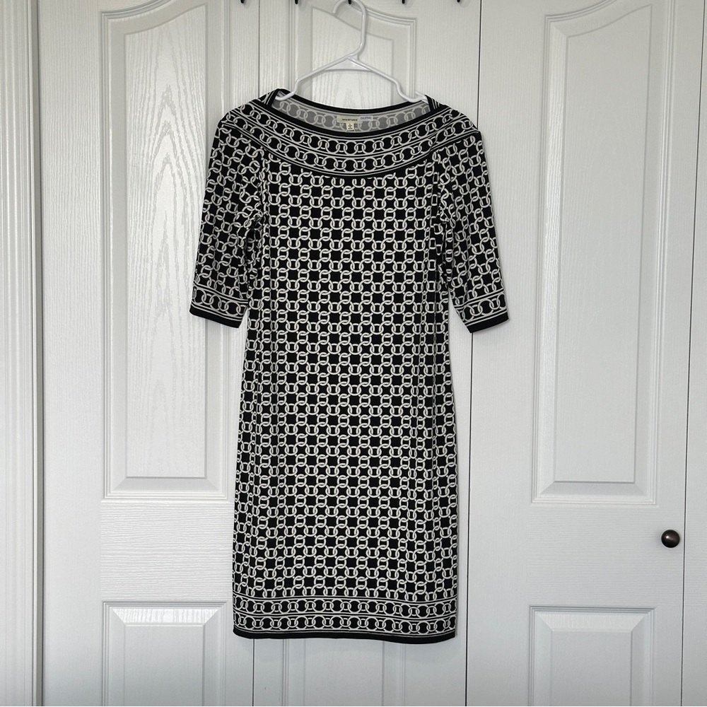 Max Studio Black and White Geometric Dress